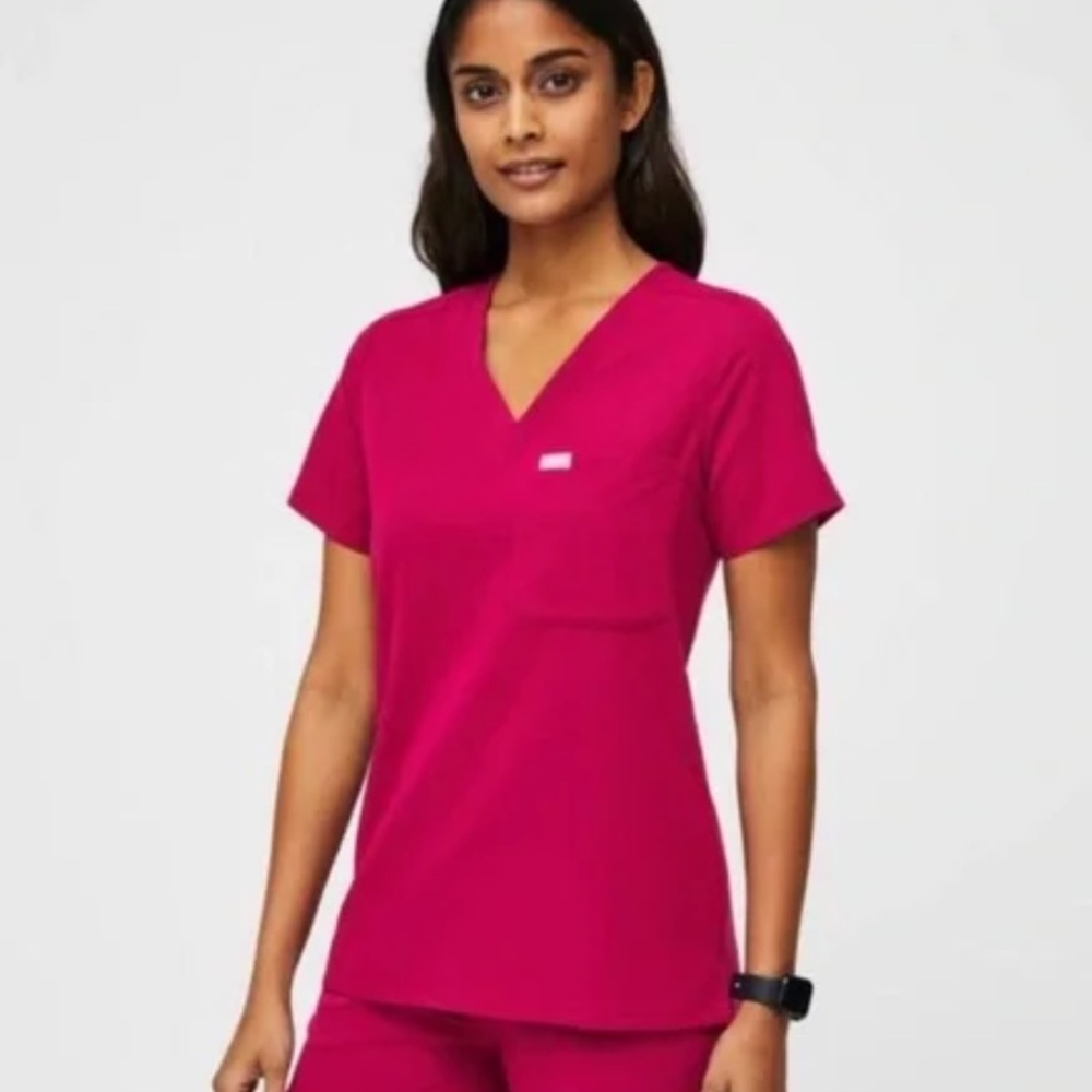 Figs Women's Short Sleeve Tee - Pink